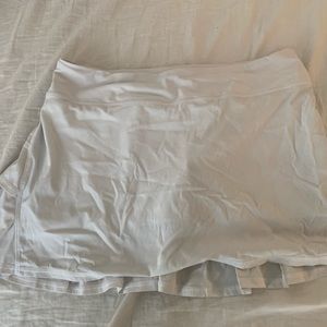 Lululemon ruffled tennis skirt